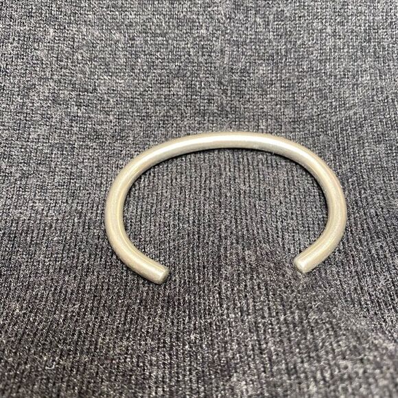 Stainless Steel Unisex Cuff hand forged - Picture 6 of 6